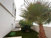 ALTO STANDING Se vende bonita y amplia VILLA CON SOTANO...