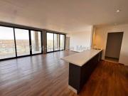 Altos de Juriquilla. Departamento con amenidades y 3...