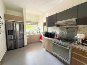 Altozano casa de dos niveles en VENTA RAH1906