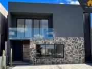 Altozano Luce