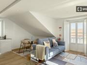 Aluga se apartamento de 2 quartos em Almada Aluga se apartamento de 2 quartos em Almada