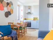 Aluga se apartamento de 2 quartos em Sintra