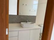 Aluga se Apartamento Residencial / Centro