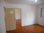 Aluga se apto de 2 dorms prãx. Ao pq. aclimaãão