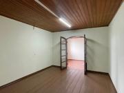 ALUGA SE Casa Comercial | 9 salas Centro da cidade SJCampos