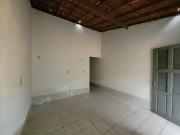 Aluga se casa de vila com 42m², 1 quarto no... Aluga se casa de vila com 42m², 1 quarto no...
