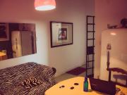 Aluga se quarto a 5min da UFMG