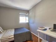 Aluga se quarto em apartamento de 6 quartos em Marvila,...