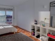 Aluga se quarto em apartamento de 8 quartos na Boavista,...