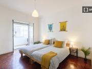 Aluga se quarto em apartamento partilhado em Lisboa