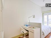Aluga se quarto em apartamento partilhado em Lisboa