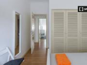 Aluga se quarto em apartamento T5 em Matosinhos, Porto