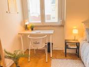 Aluga se quarto em apartamento T7 no Areeiro, Lisboa