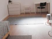 Aluga se quarto em moradia T4 em Cascais