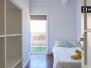 Aluga se quartos em apartamento de 9 quartos em Lisboa