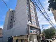 Aluga se studio mobiliado por r$ 2.000/mãs aterrado...