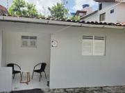 Aluga se SUÍTE MOBILIADA!