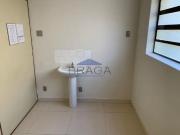 Aluga sobrado centro em franca