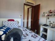 Aluga sobrado de 4 dormitórioscom piscina no Bairro...