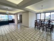 Alugo apto na Av Domingos Ferreira. 168m2, Edf Costa Del...