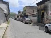 ALUGO Casa comercial com 136m² no centro comercial de...