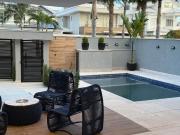 Alugo Casa De Alto Padrão Mobiliada No Riviera Del Sol...