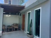 Alugo Casa Duplex 3Qts em Colina de Laranjeiras...