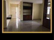 Alugo casa no jardim petrãpolis 1