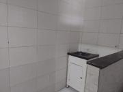 Alugo duas casas livre terreo e primeiro andar livre 3/4...