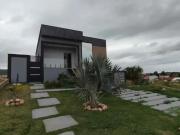 Alugo Excelente Casa de Alto PadrÃ£o no CondomÃnio...