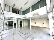 Alugo Excelente Sala Comercial com 410m2 no Centro de...