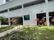 Alugo flat mobiliado em andar alto