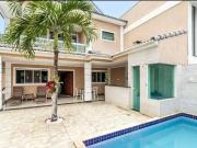 Alugo linda residencia no pontal oceânico totalmente...