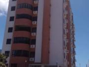 Alugo quarto Alugo quarto