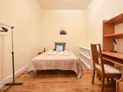 Alugo quarto em apartamento de 6 quartos em Lisboa, Lisboa