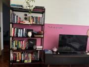 Alugo quarto em um lar bonito, limpo e cheio de boas...