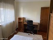 Alugo Quarto para Senhora Vila Nova de Gaia