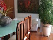 Alugo um quarto mobiliado em um apt de luxo na zona sul