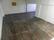 Aluguel 2 lojas juntas, jirau Uba Top Center ao lado...