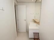 Aluguel anual  Apartamento com 4 dormitórios, sendo 2...