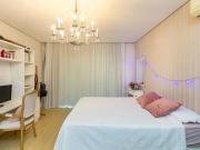 Aluguel anual: Casa em condomínio de alto padrão de 4...