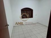 Aluguel Casa TÃrrea com 3 Quartos e Quintal no Centro de...