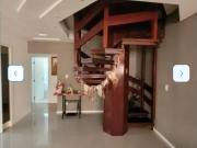 Aluguel de casa no centro da PalhoÃ§a