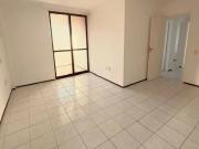 Aluguel possui 110 metros quadrados com 3 quartos em...