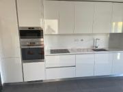 Alverca Apartamento Novo T3, 3 Wc's, em condomínio...