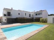 Alvide, Cascais. Moradia T4 em condomínio com piscina,...