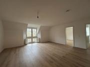 Alzey große, renovierte 4 Zimmerwohnung mit Balkon