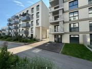 Am schönen Platz Wohnung mit Freifläche und Kühlung