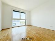 Am schönen Platz Wohnung mit Freifläche und Weitblick