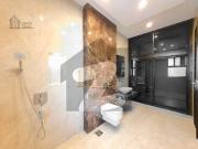 Amazing 1 Kanal House Near Central Park In DHA 2...